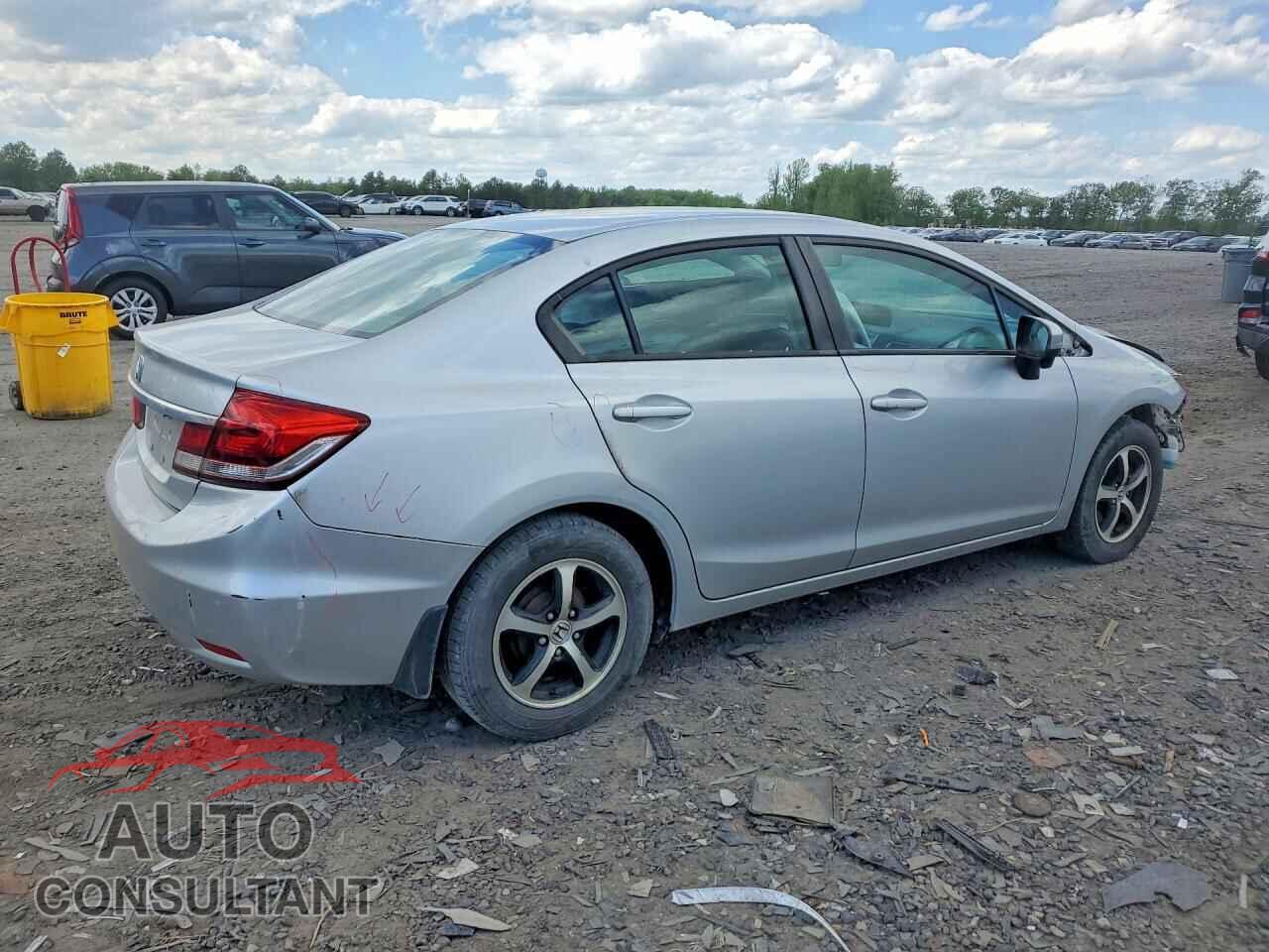 HONDA CIVIC 2015 - 2HGFB2F73FH545491