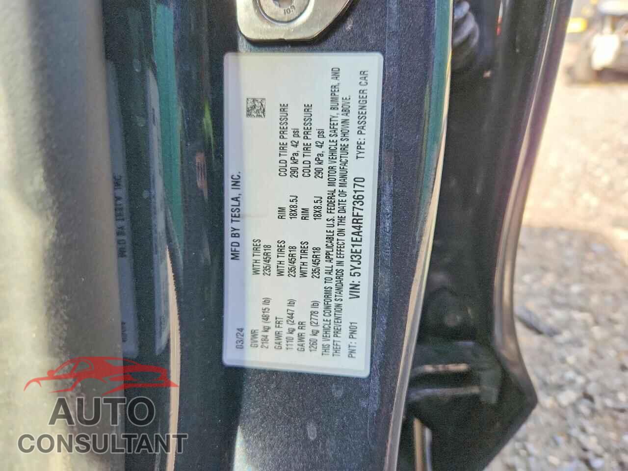 TESLA MODEL 3 2024 - 5YJ3E1EA4RF736170