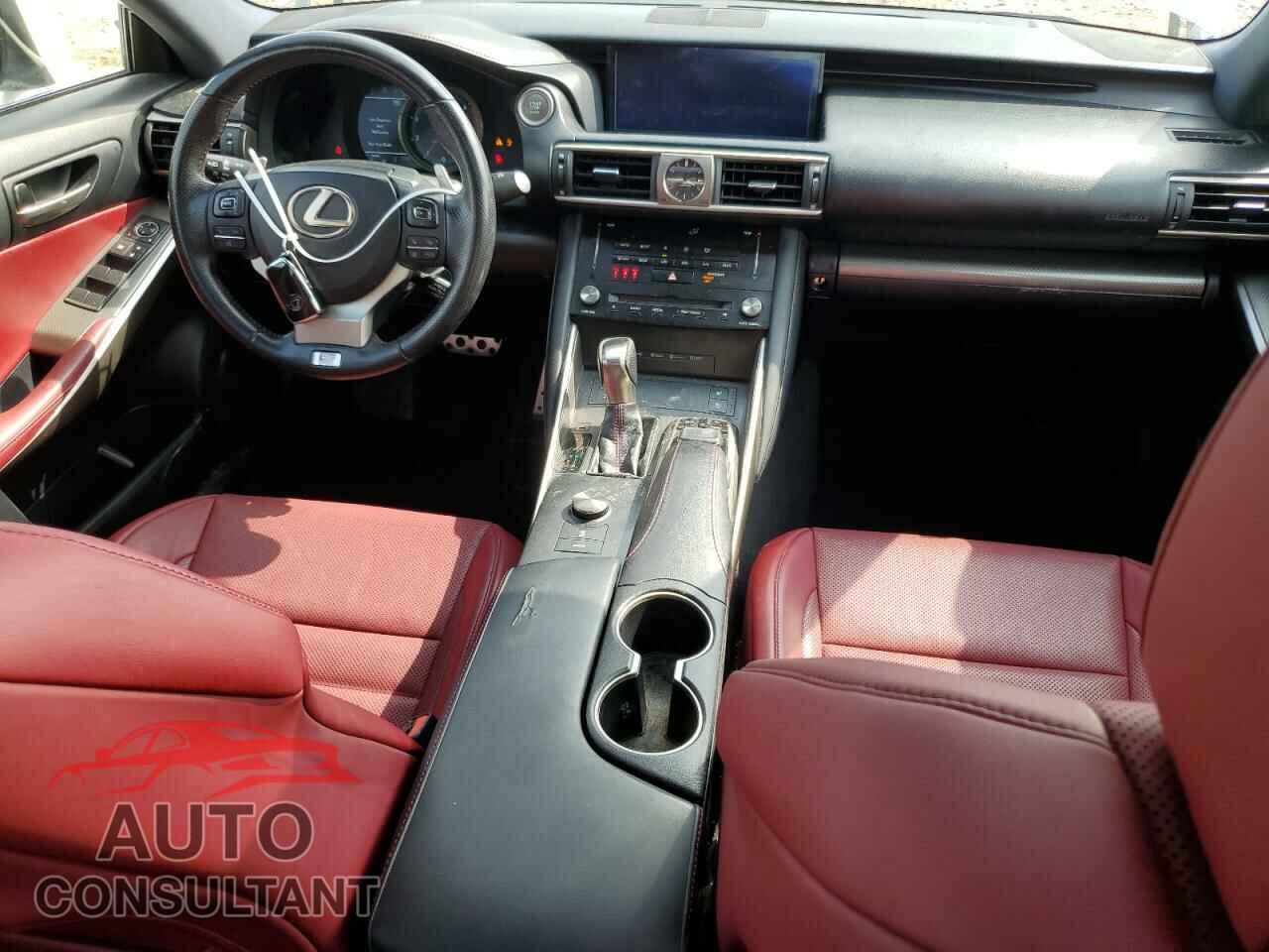 LEXUS IS 2017 - JTHBA1D29H5038931