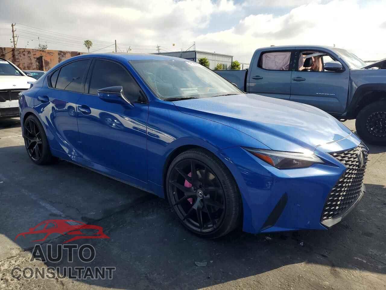 LEXUS IS 2021 - JTHCA1D22M5117288