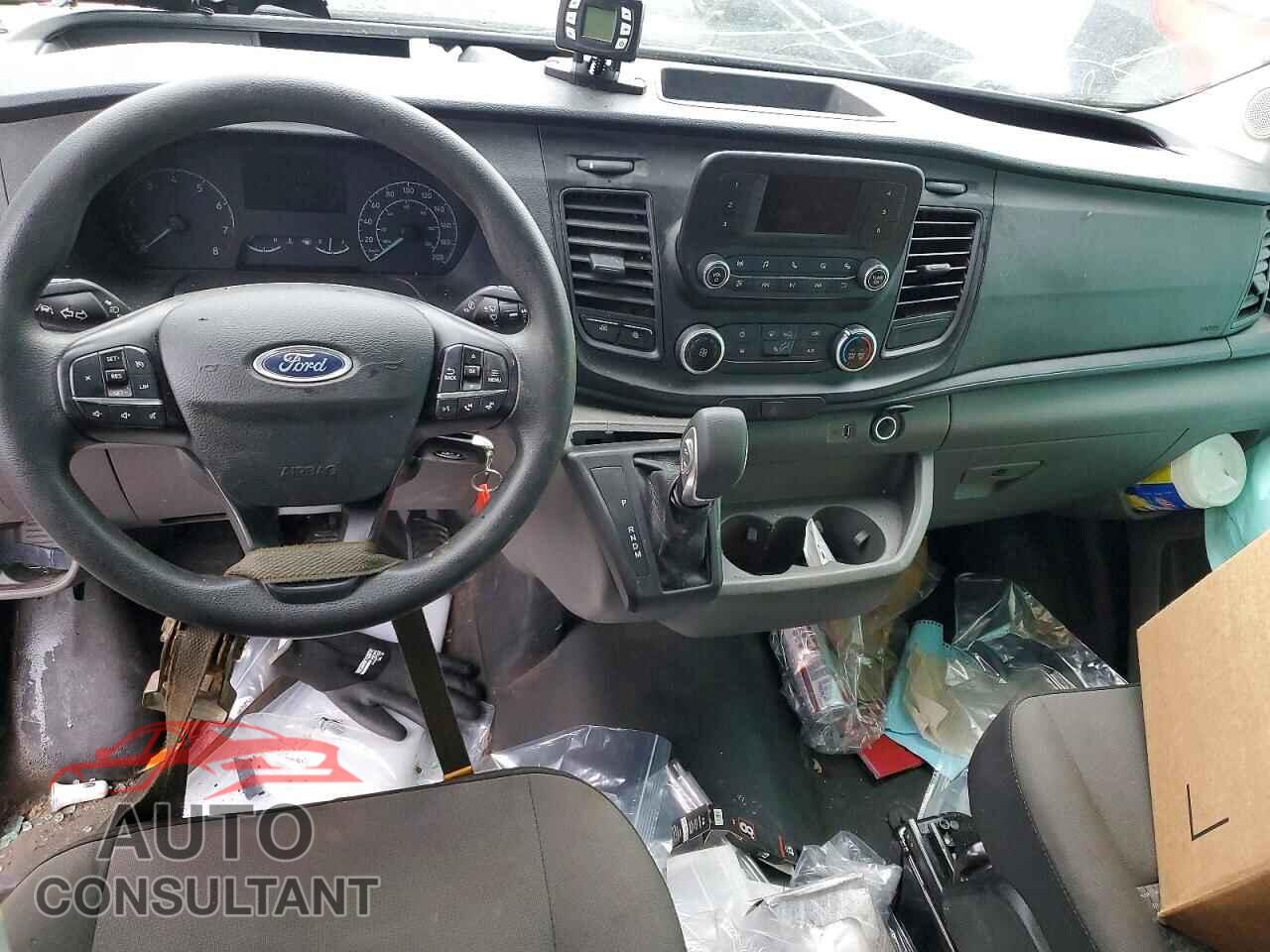 FORD TRANSIT 2025 - 1FTBR2X80SKA24943