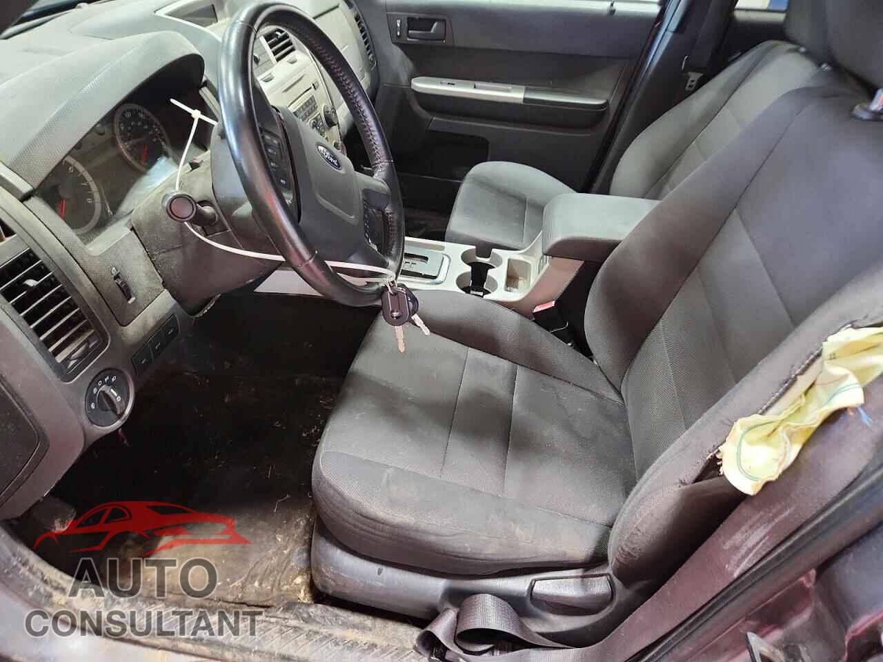 FORD ESCAPE 2012 - 1FMCU9D79CKB64493