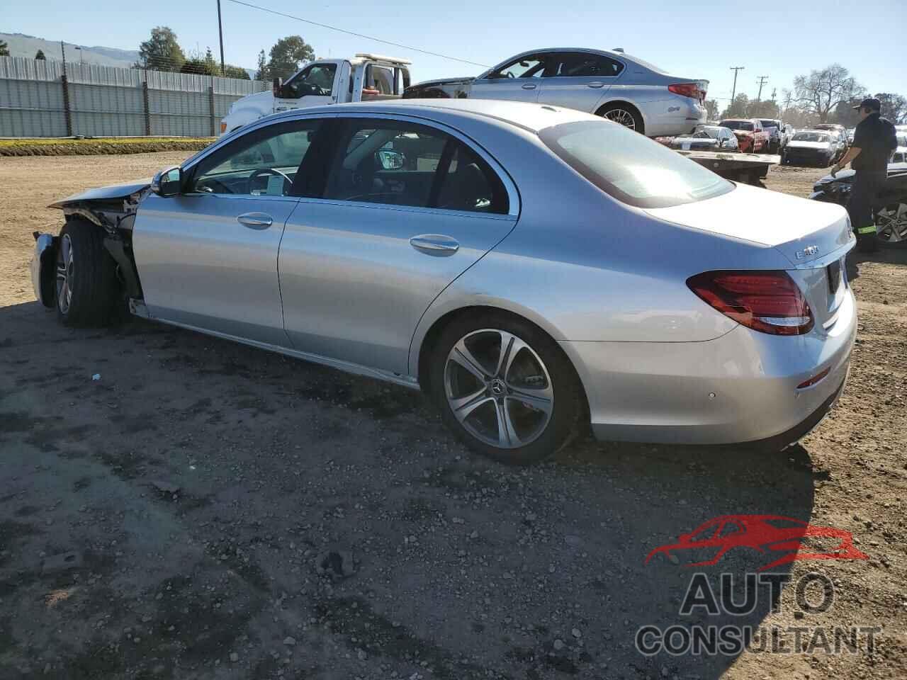 MERCEDES-BENZ E-CLASS 2018 - WDDZF4JB5JA445784