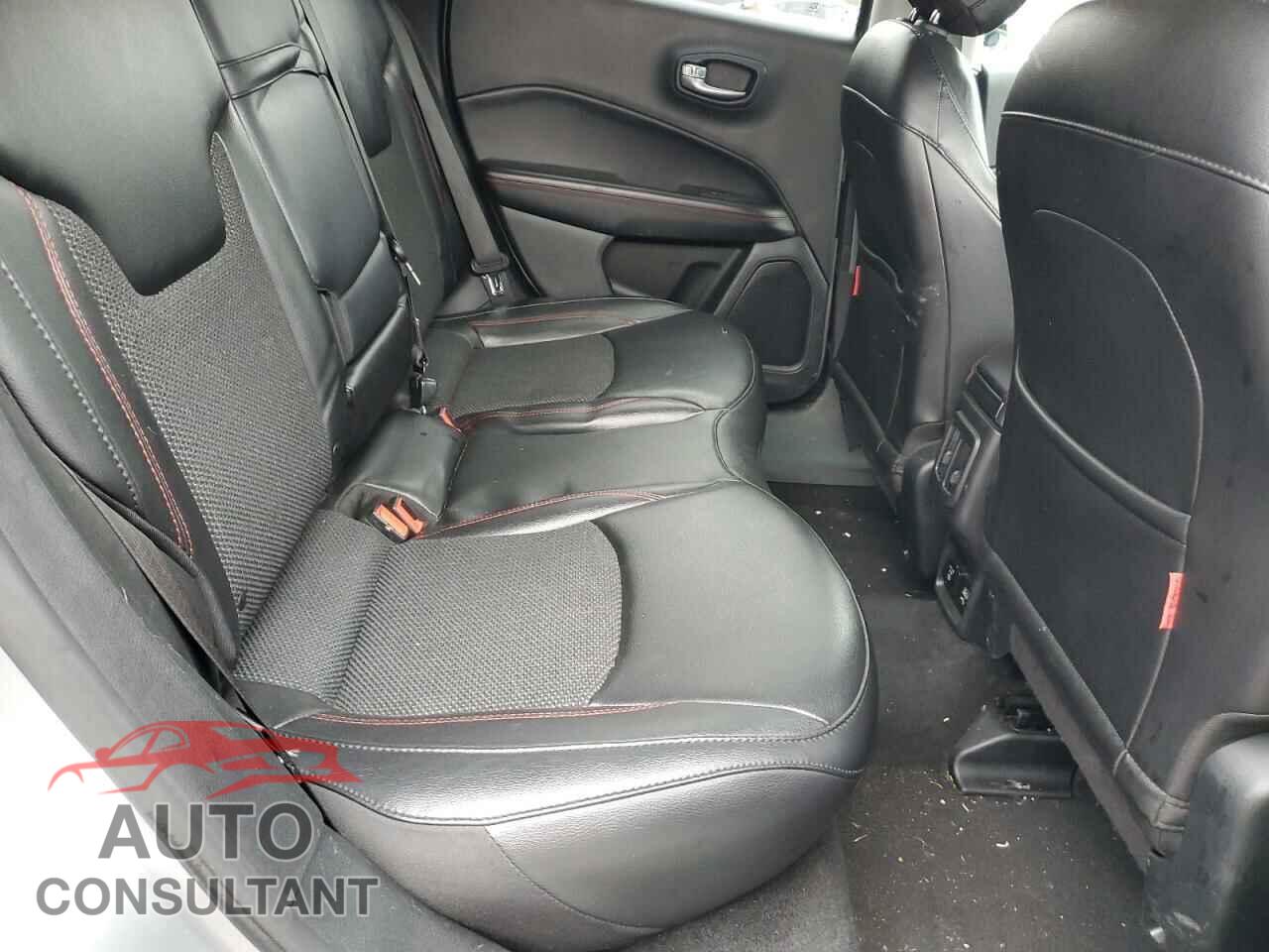 JEEP COMPASS 2019 - 3C4NJDDB3KT721313