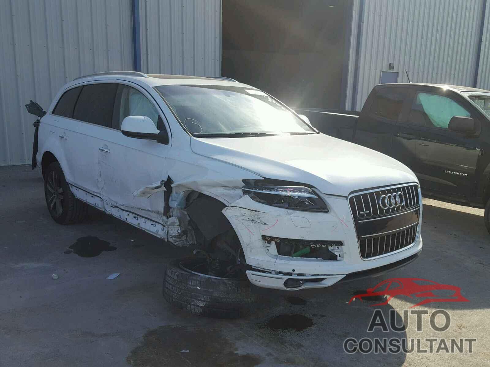 AUDI Q7 2015 - WA1LGAFEXFD031950