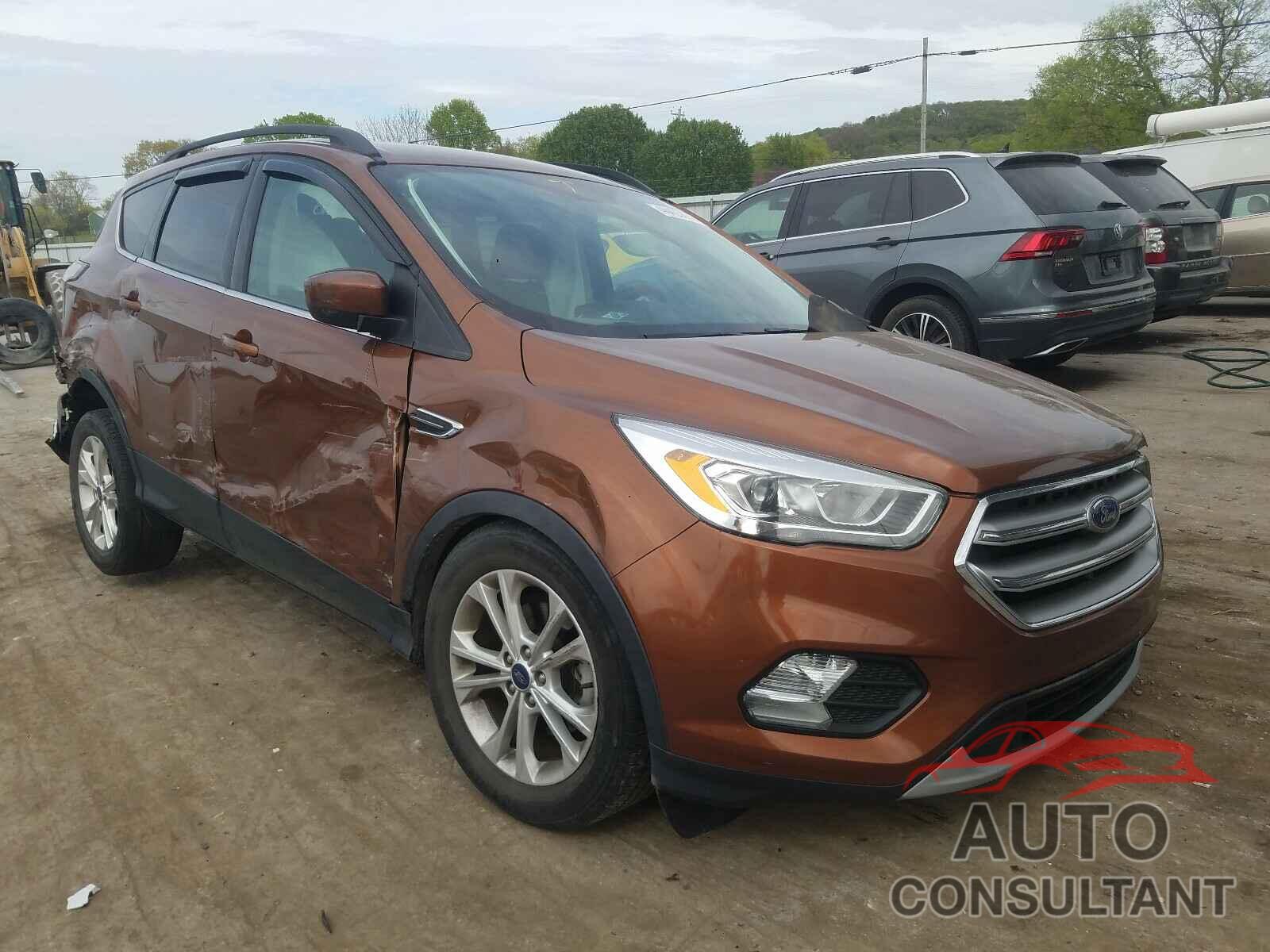 FORD ESCAPE 2017 - 1FMCU0GD5HUA94791