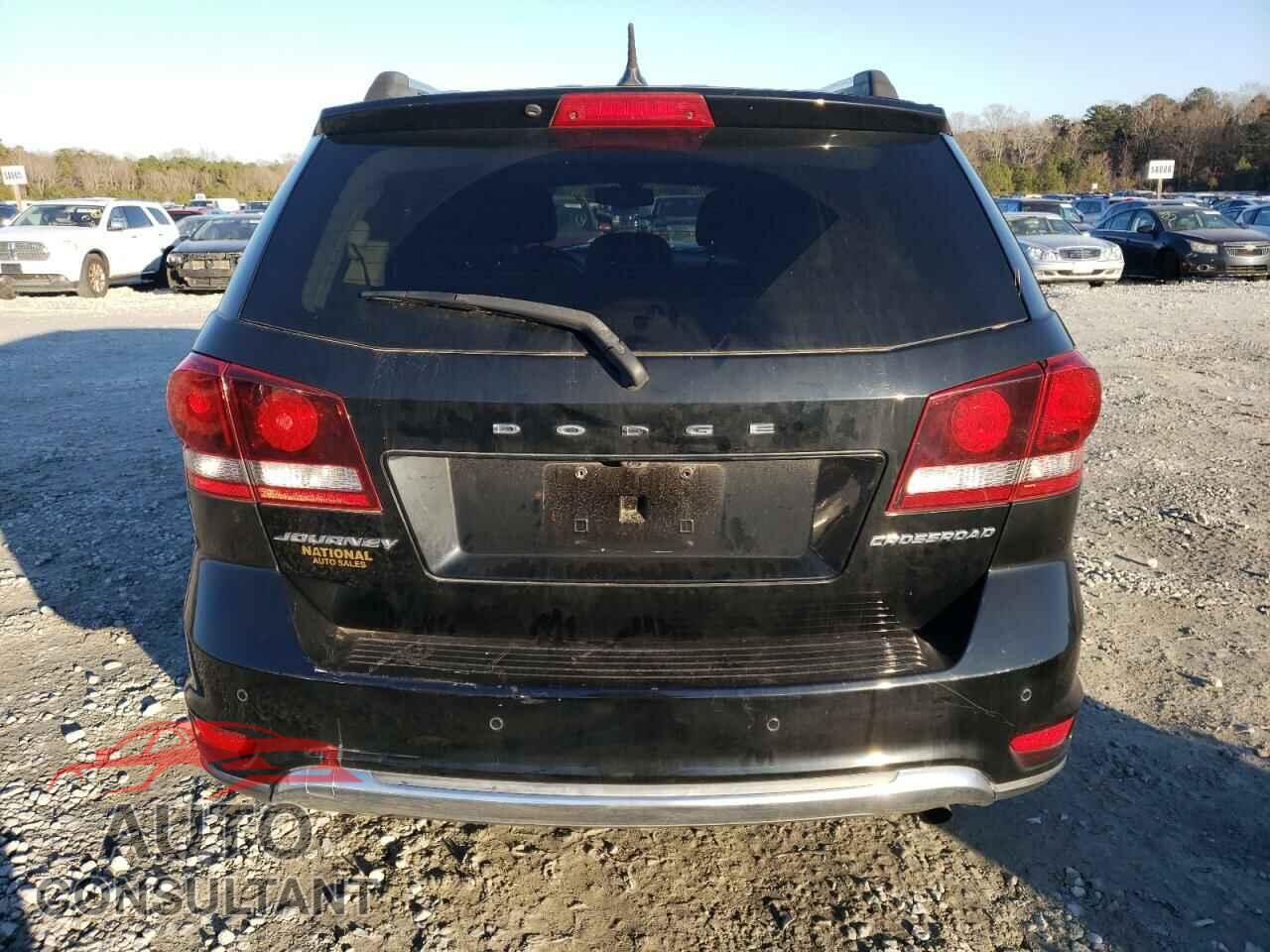 DODGE JOURNEY 2015 - 3C4PDCGB9FT530295