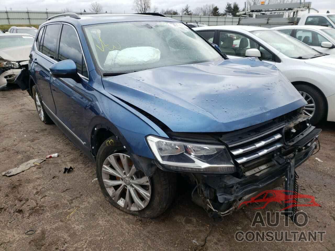 VOLKSWAGEN TIGUAN 2018 - 3VV3B7AX7JM076066