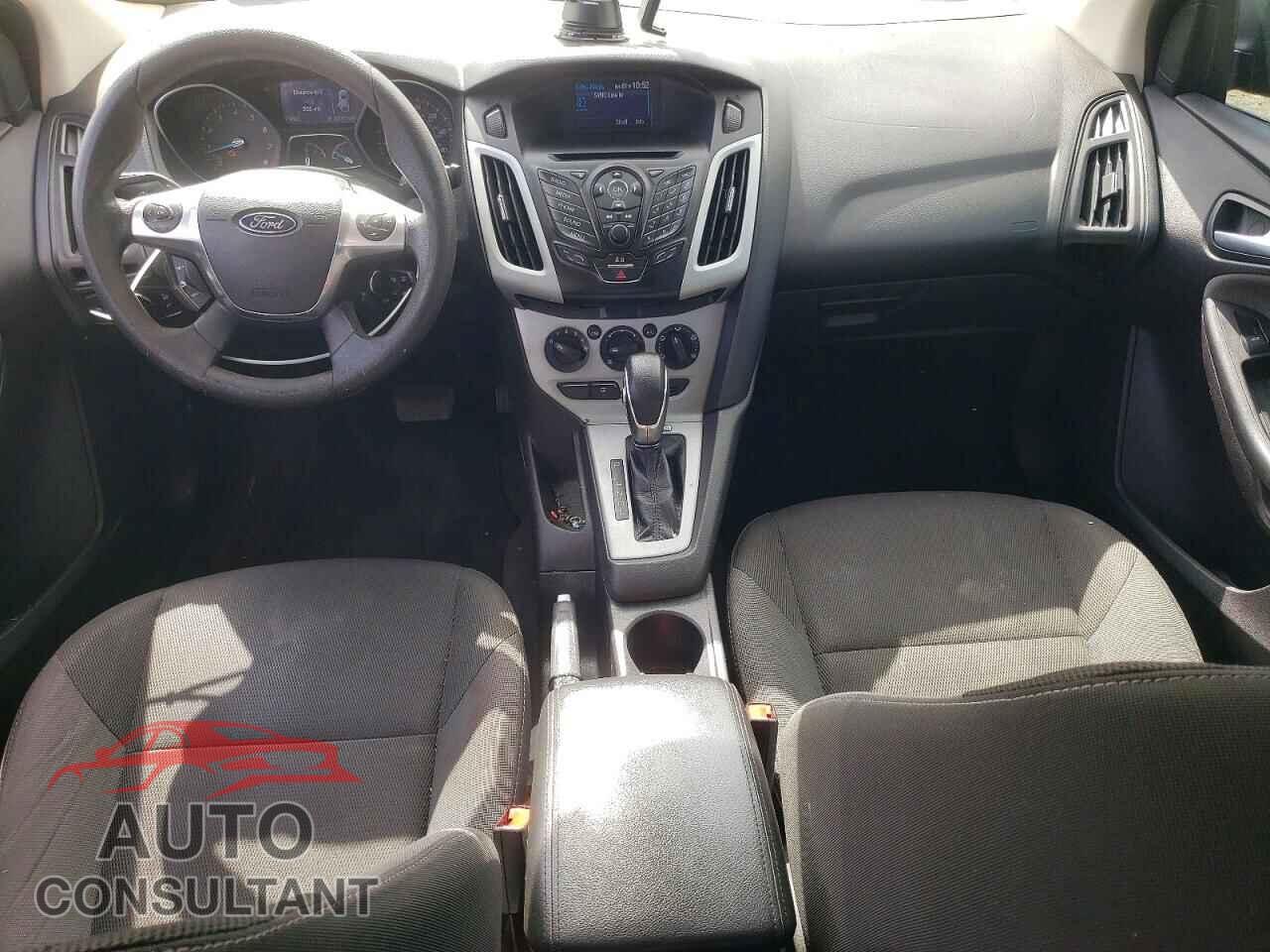FORD FOCUS 2014 - 1FADP3F20EL145171