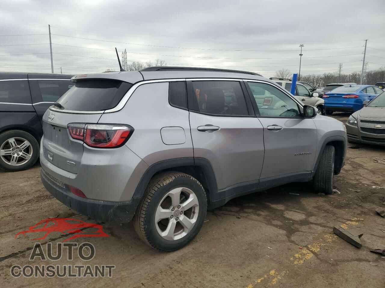 JEEP COMPASS 2018 - 3C4NJCBB7JT411208