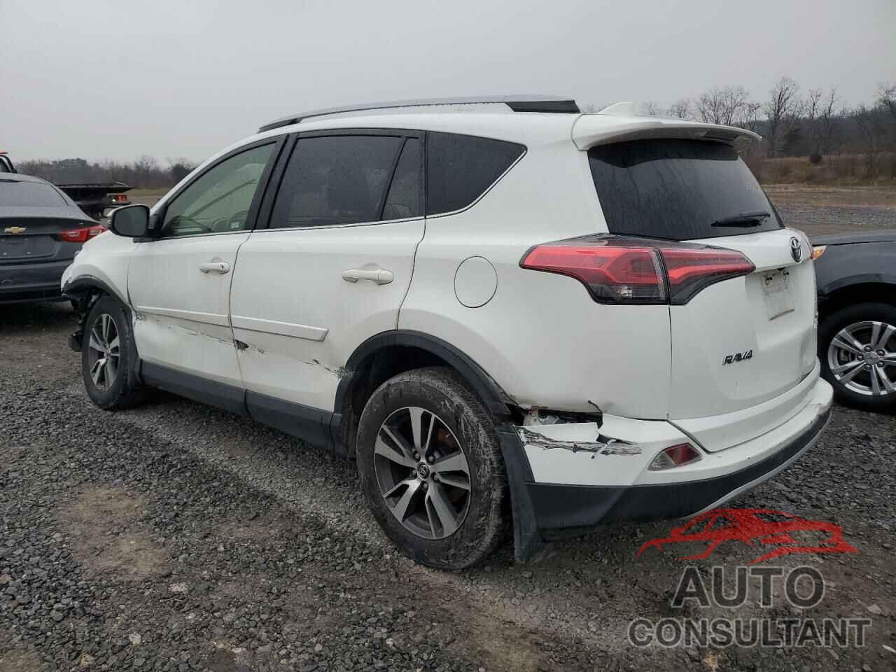 TOYOTA RAV4 2017 - JTMRFREV3HJ716539