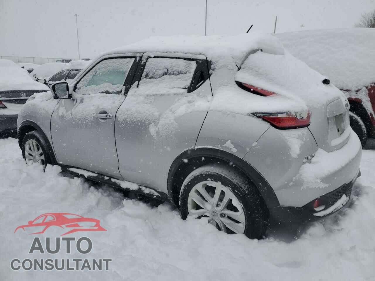 NISSAN JUKE 2015 - JN8AF5MV7FT557036