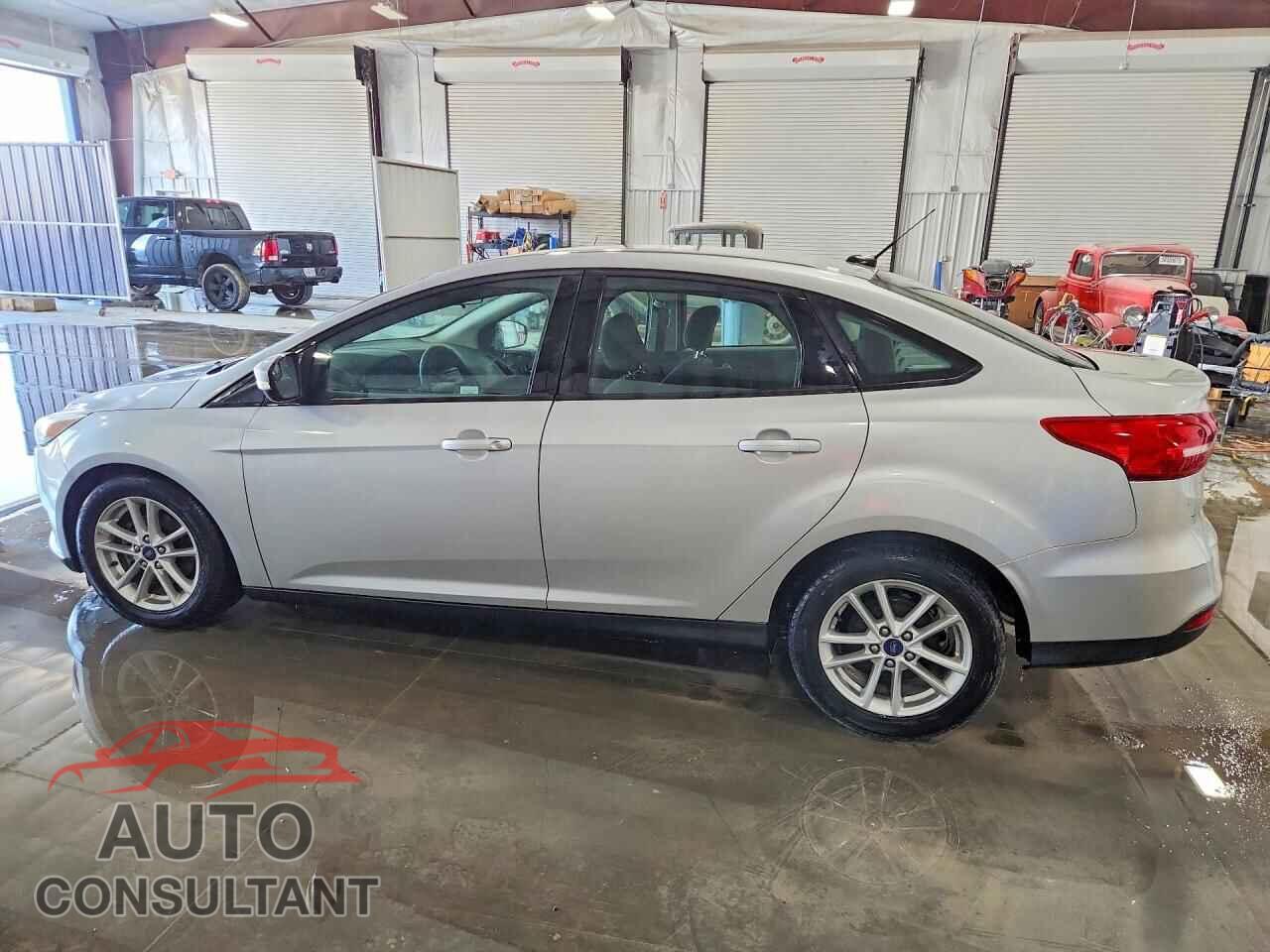 FORD FOCUS 2016 - 1FADP3F29GL373818