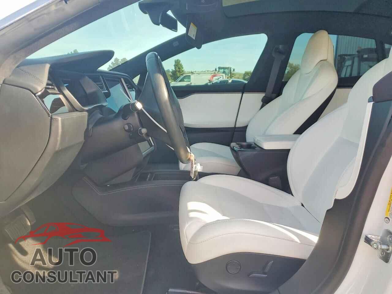 TESLA MODEL S 2019 - 5YJSA1E2XKF312546