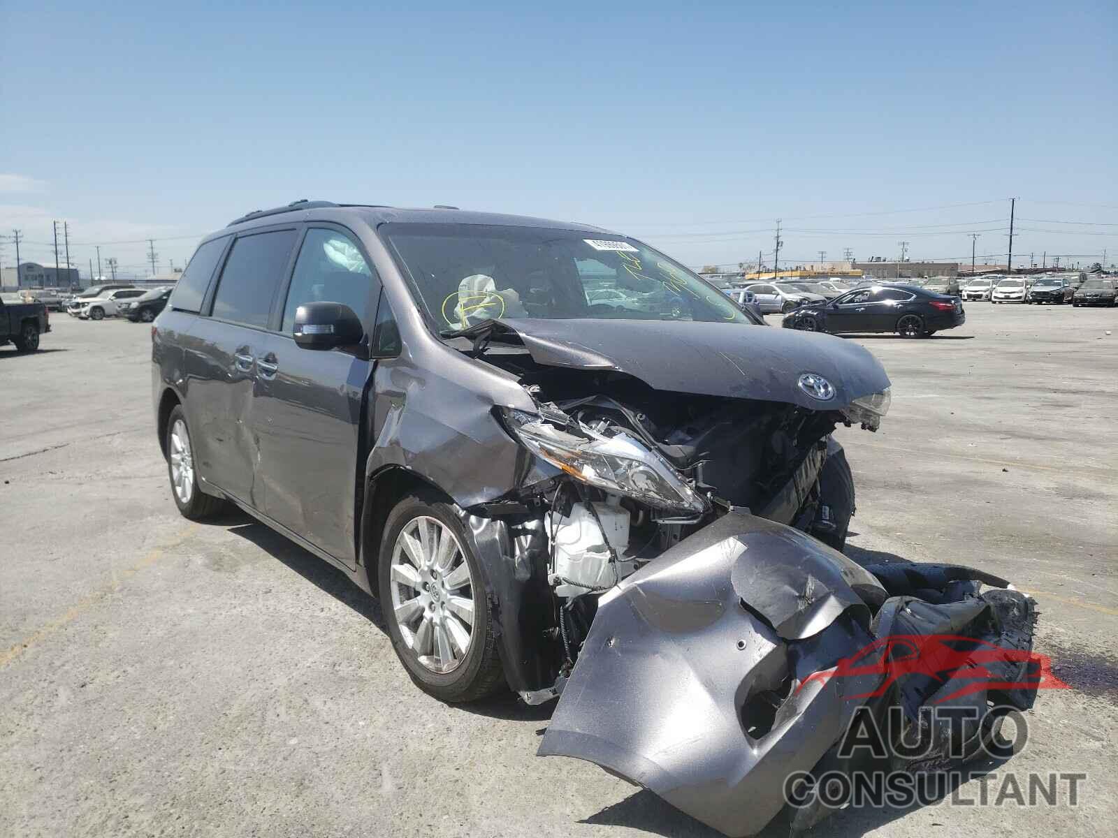 TOYOTA SIENNA 2017 - 5TDYZ3DC1HS893528