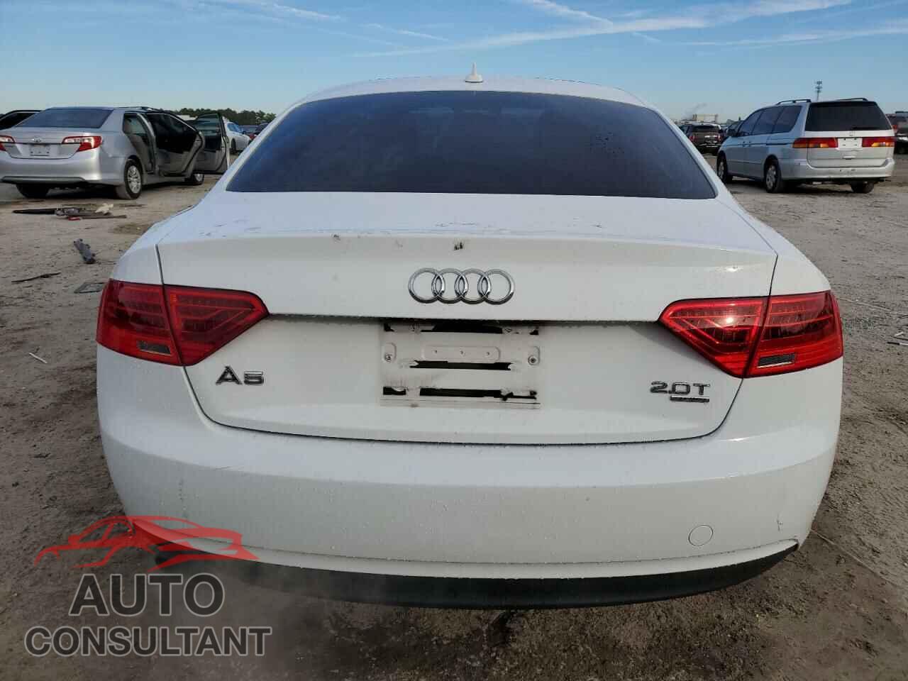 AUDI A5 2014 - WAUCFAFR0EA065145