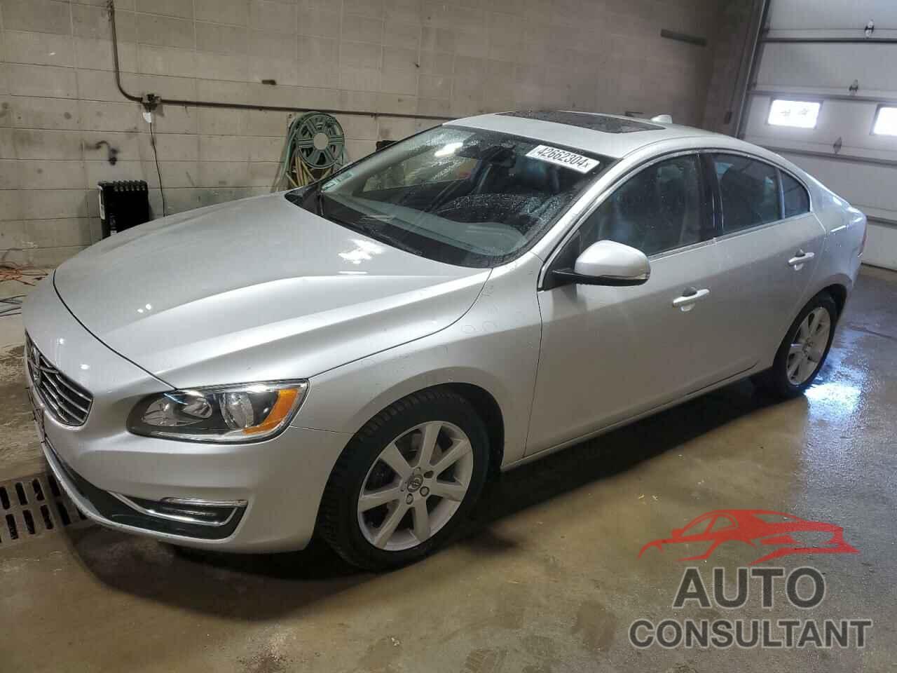 VOLVO S60 2016 - YV1612TK2G2410890