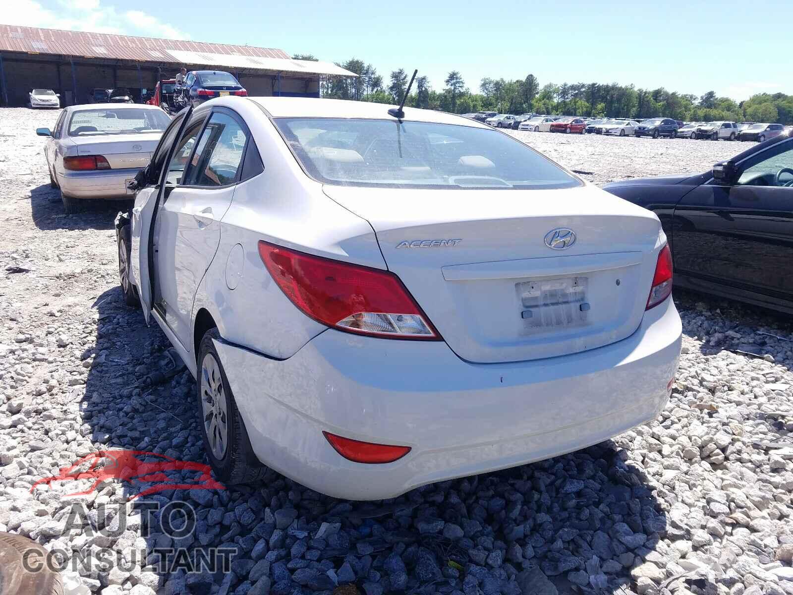 HYUNDAI ACCENT 2017 - KMHCT4AE8HU359246