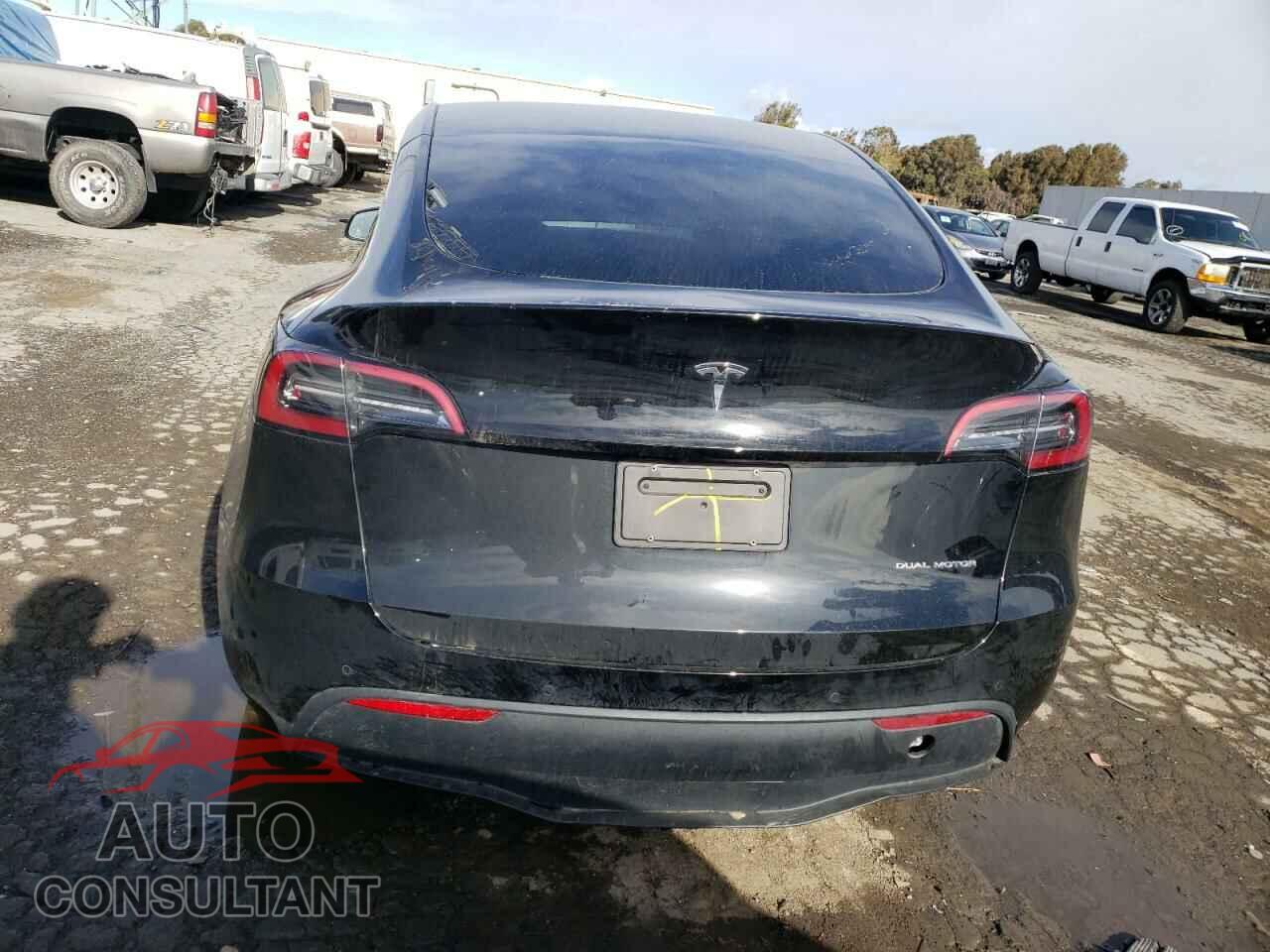 TESLA MODEL Y 2022 - 7SAYGDEE3NF480962