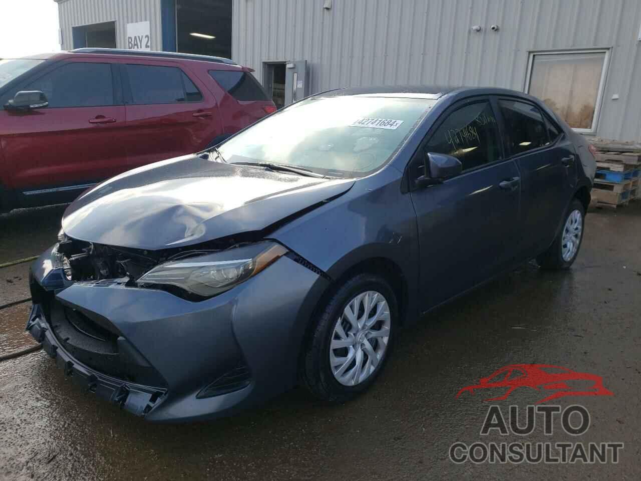 TOYOTA COROLLA 2018 - 5YFBURHE4JP752194