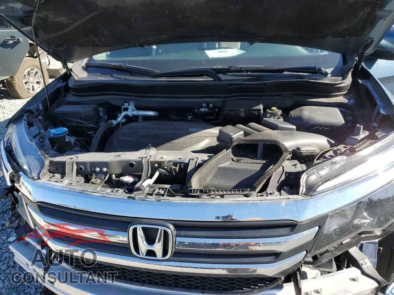 HONDA PILOT 2017 - 5FNYF6H59HB101393