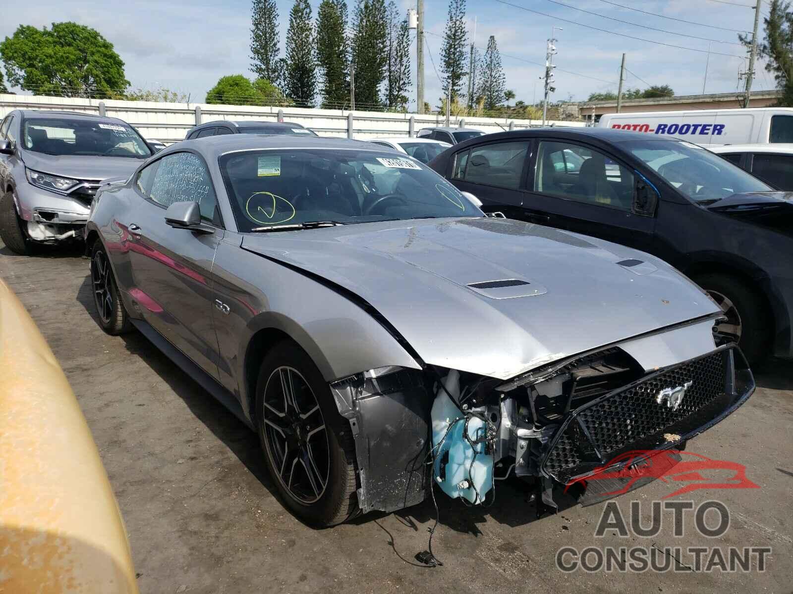 FORD MUSTANG 2020 - 1FA6P8CF5L5131099