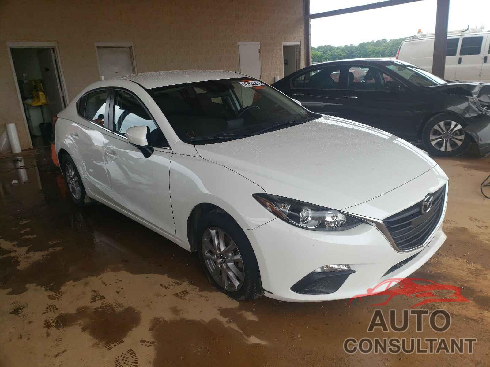 MAZDA 3 2016 - JM1BM1U73G1293522