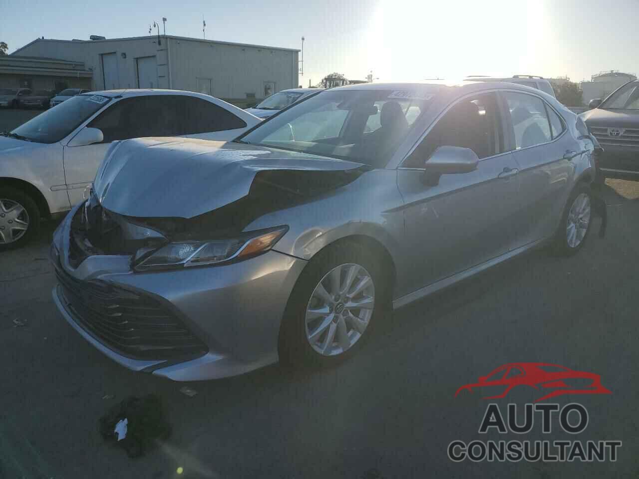 TOYOTA CAMRY 2019 - 4T1B11HK3KU247330