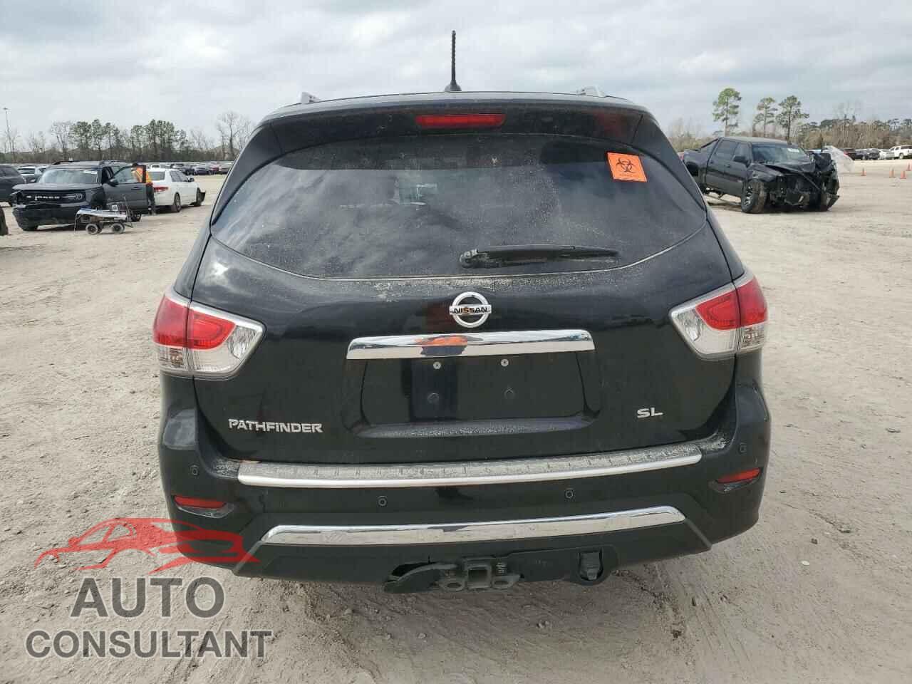 NISSAN PATHFINDER 2014 - 5N1AR2MN2EC641373