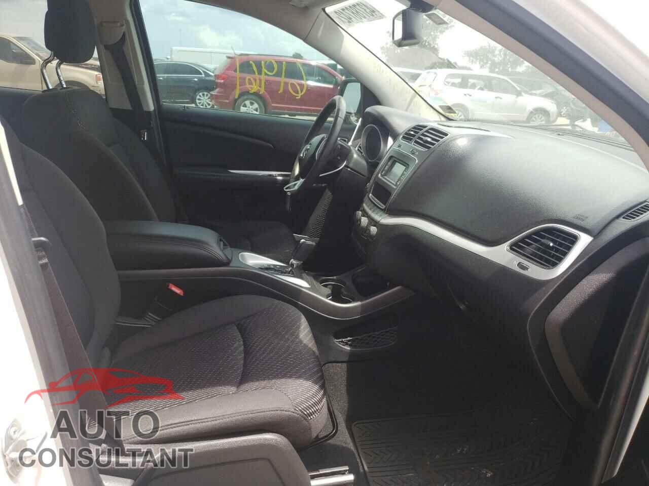 DODGE JOURNEY 2017 - 3C4PDCBB2HT520024