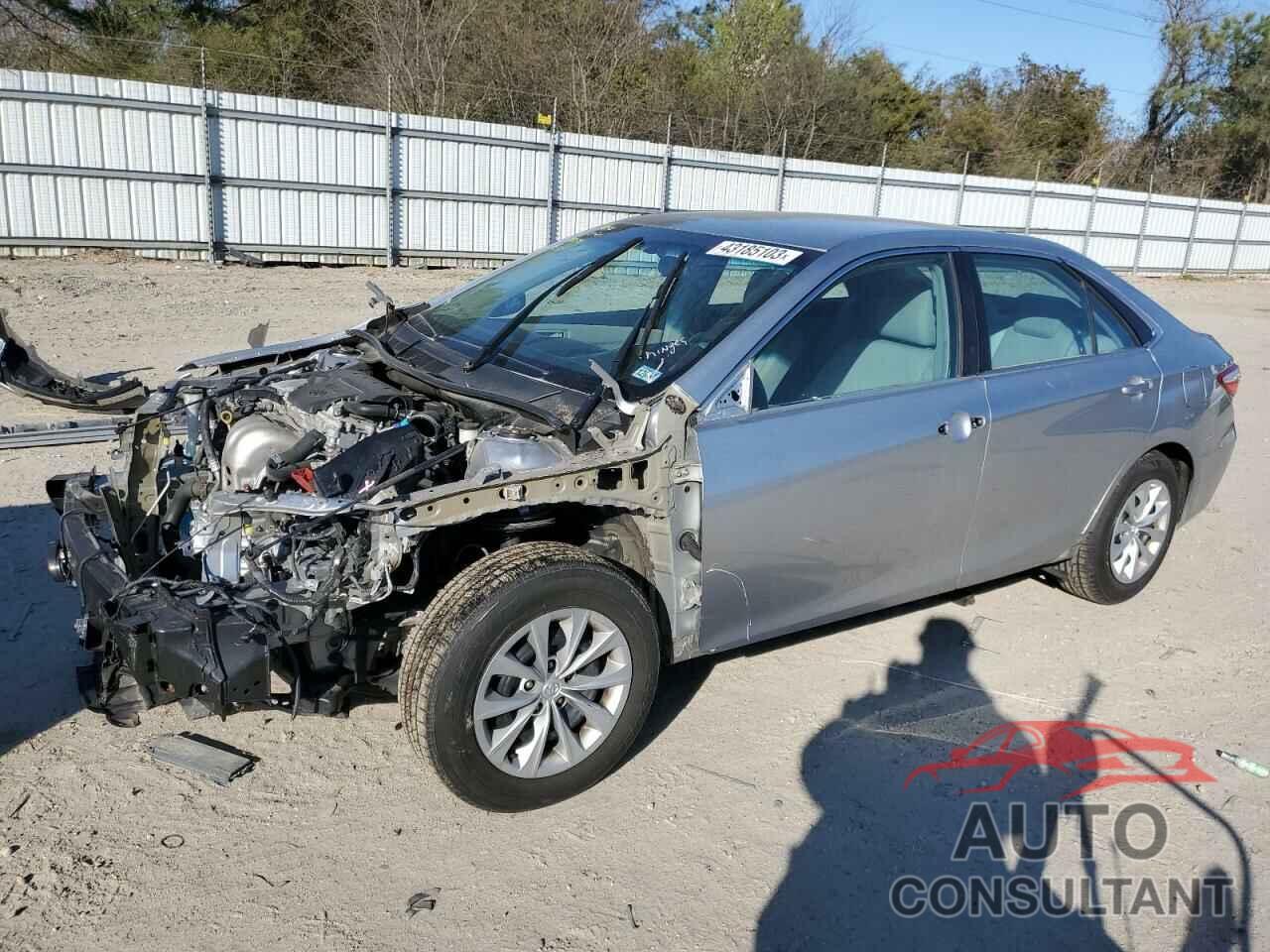 TOYOTA CAMRY 2016 - 4T4BF1FK7GR516995