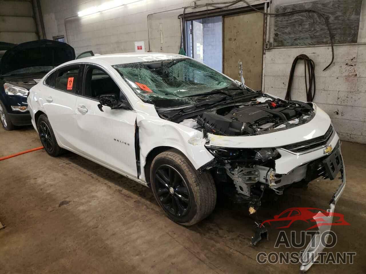 CHEVROLET MALIBU 2018 - 1G1ZD5ST7JF115590