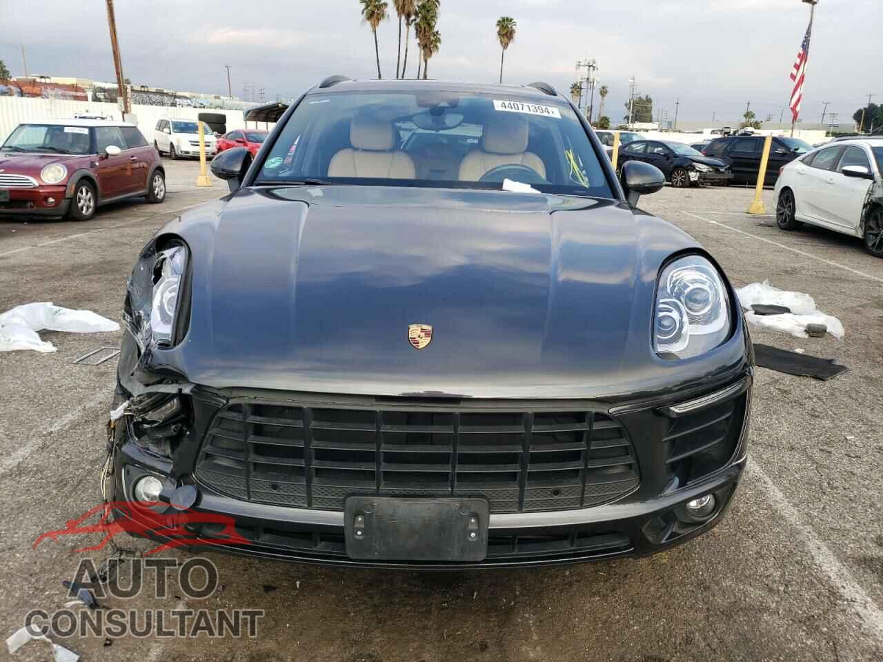 PORSCHE MACAN 2018 - WP1AA2A5XJLB18370