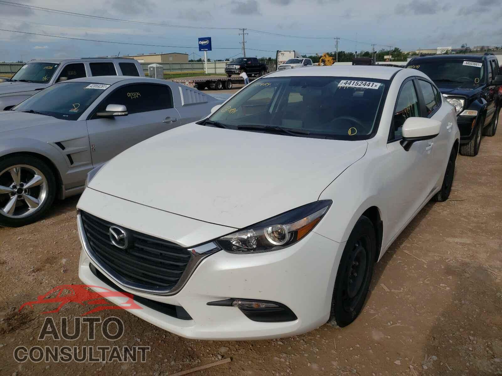 MAZDA 3 2017 - 3MZBN1U71HM110424