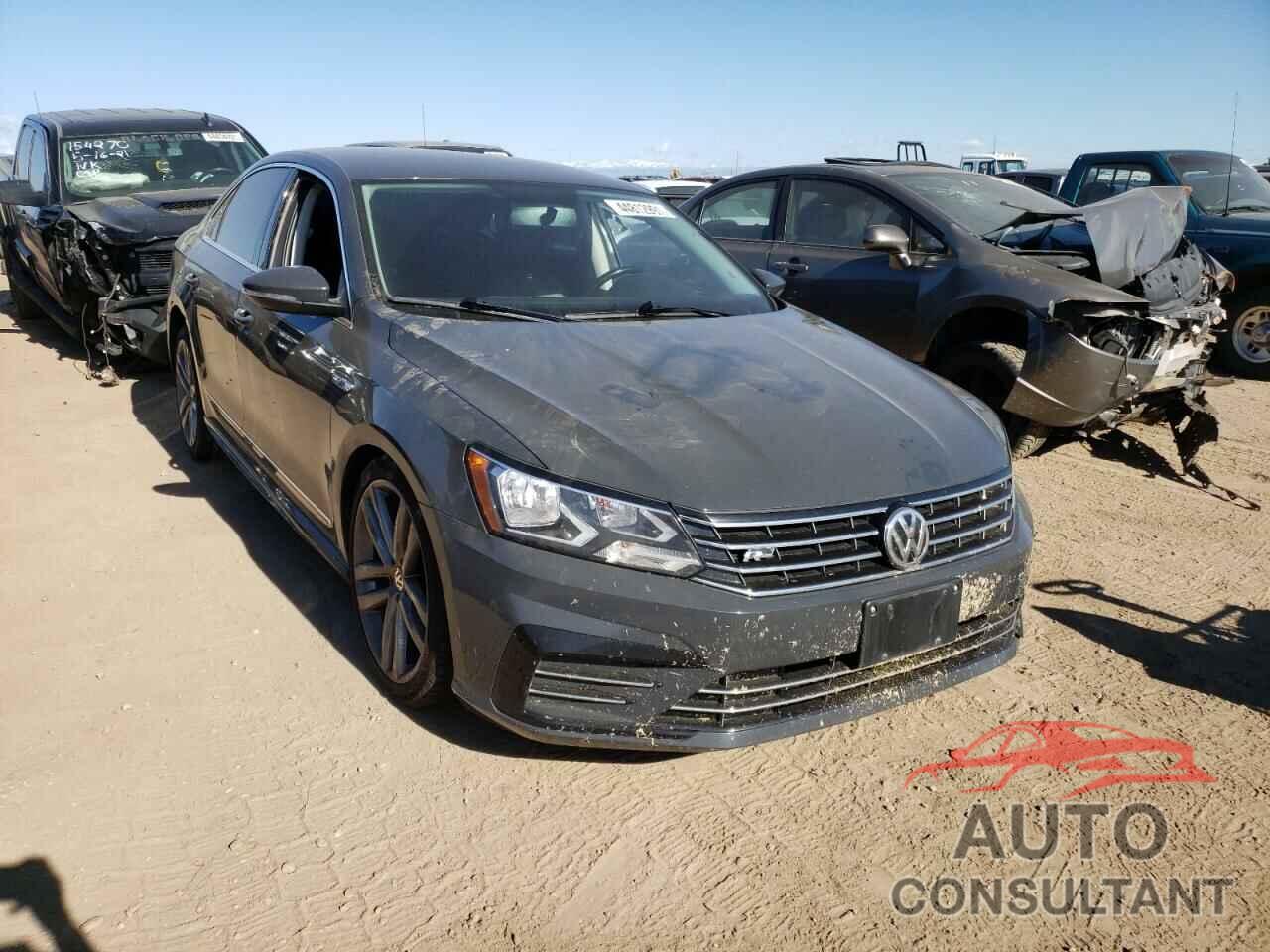 VOLKSWAGEN PASSAT 2017 - 1VWDT7A30HC058367