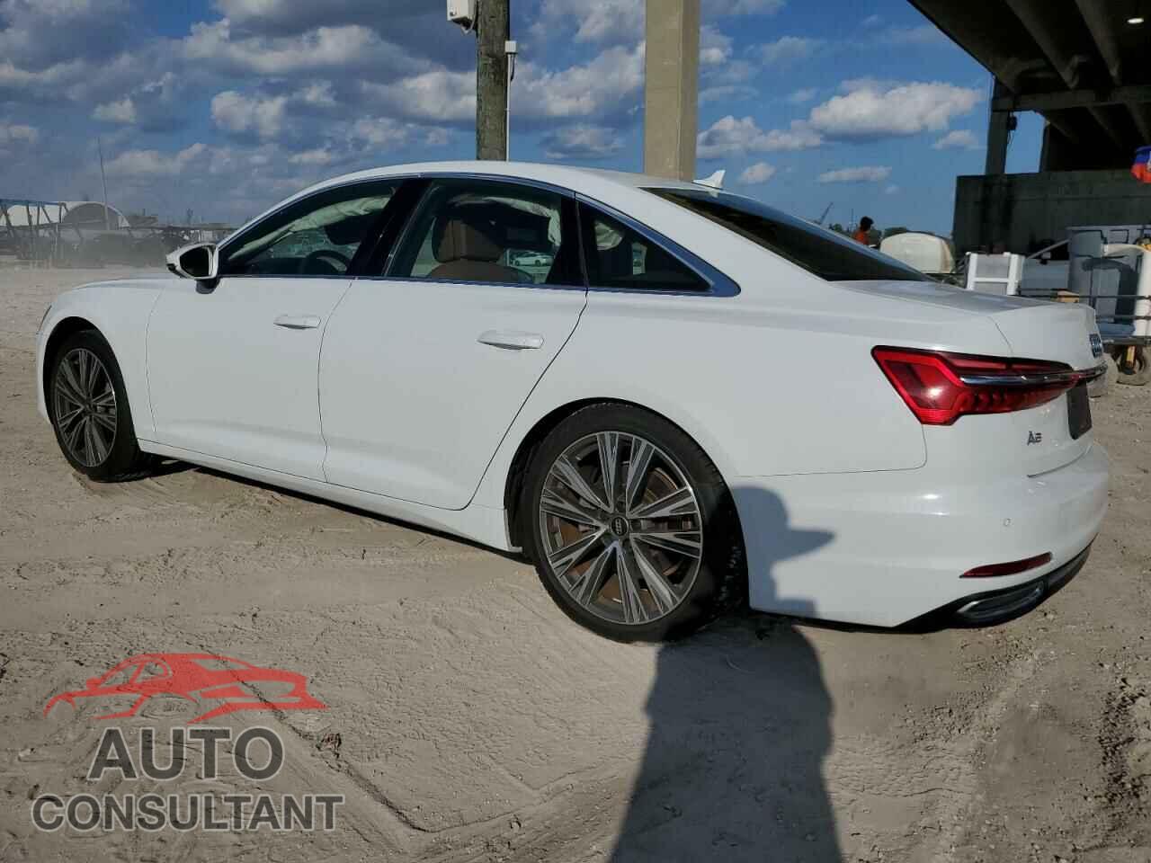 AUDI A6 2019 - WAUD8AF23KN128521