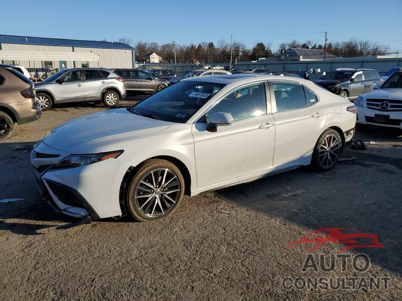 TOYOTA CAMRY 2023 - 4T1G11AK0PU114421