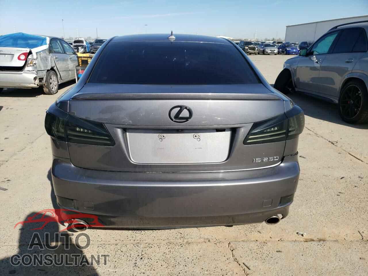 LEXUS IS 2012 - JTHBF5C21C5182430