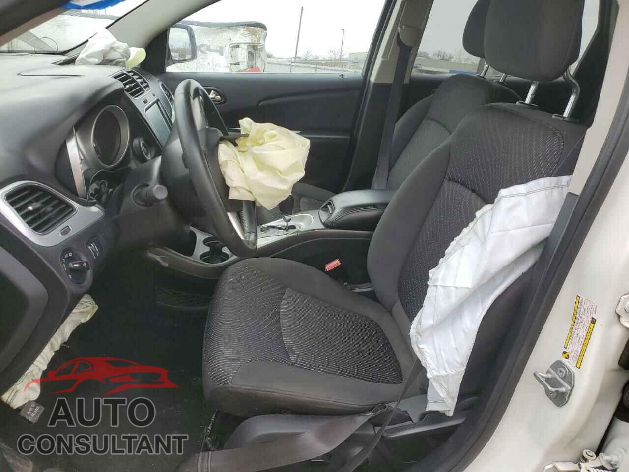 DODGE JOURNEY 2017 - 3C4PDCBB5HT612714