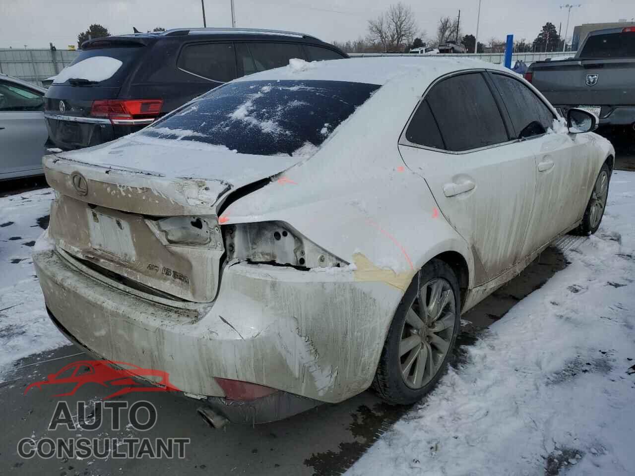 LEXUS IS 2015 - JTHCF1D25F5028951