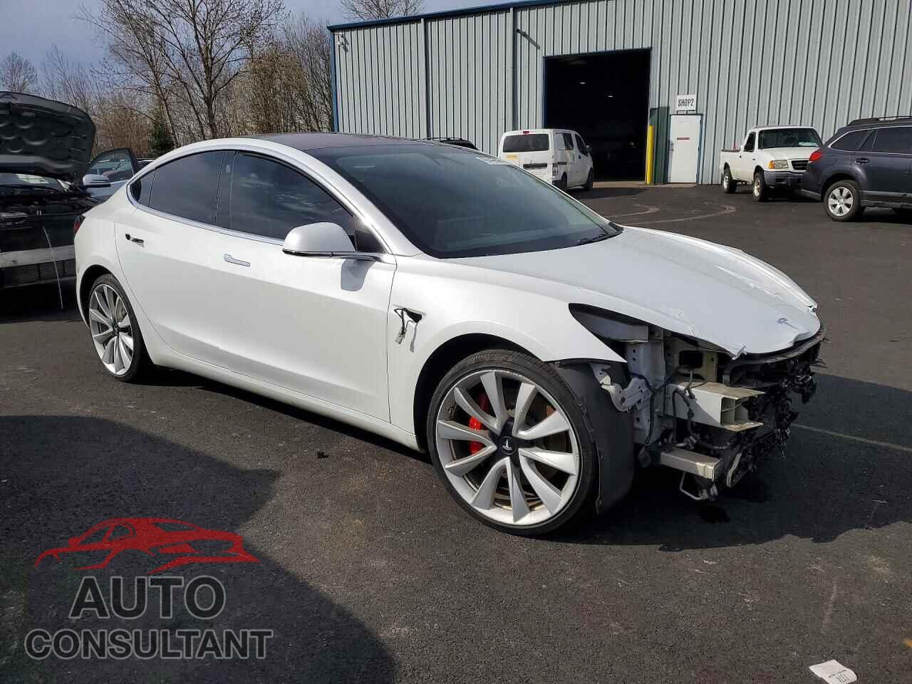 TESLA MODEL 3 2018 - 5YJ3E1EB7JF074484