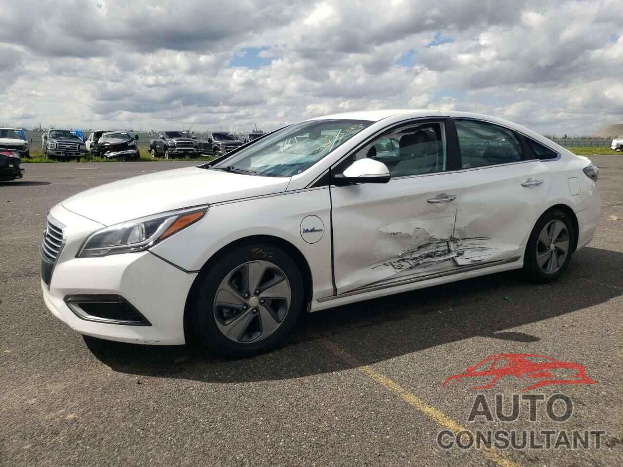 HYUNDAI SONATA 2016 - KMHE14L20GA024659