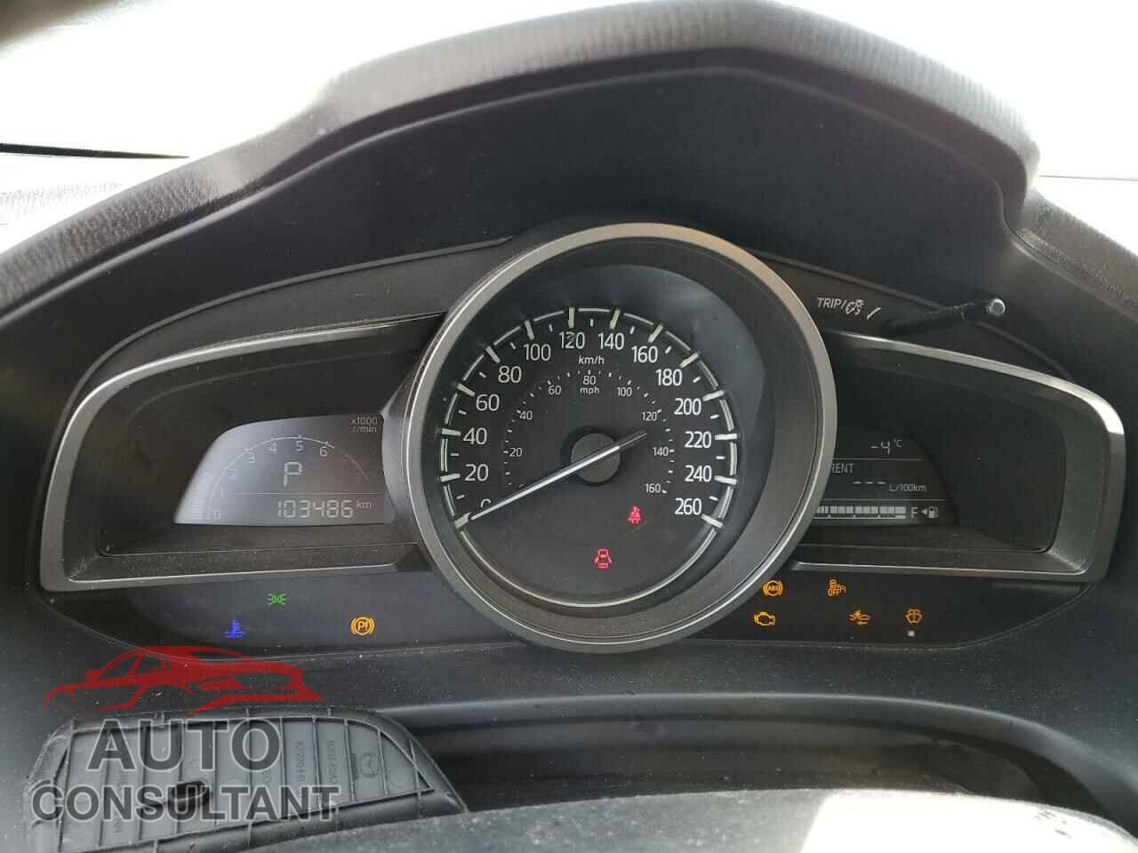 MAZDA 3 2017 - 3MZBN1L73HM136833