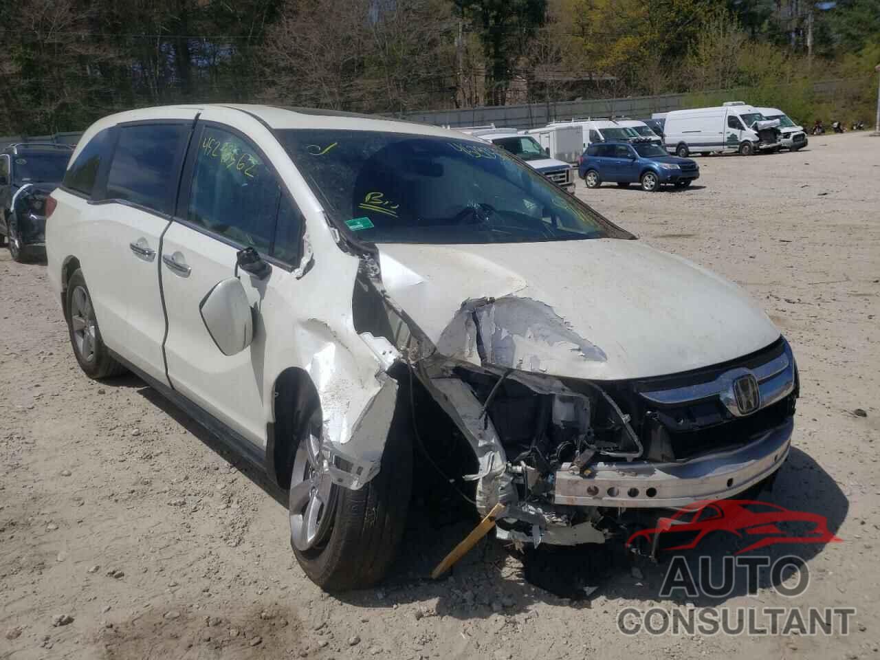 HONDA ODYSSEY 2018 - 5FNRL6H74JB002002