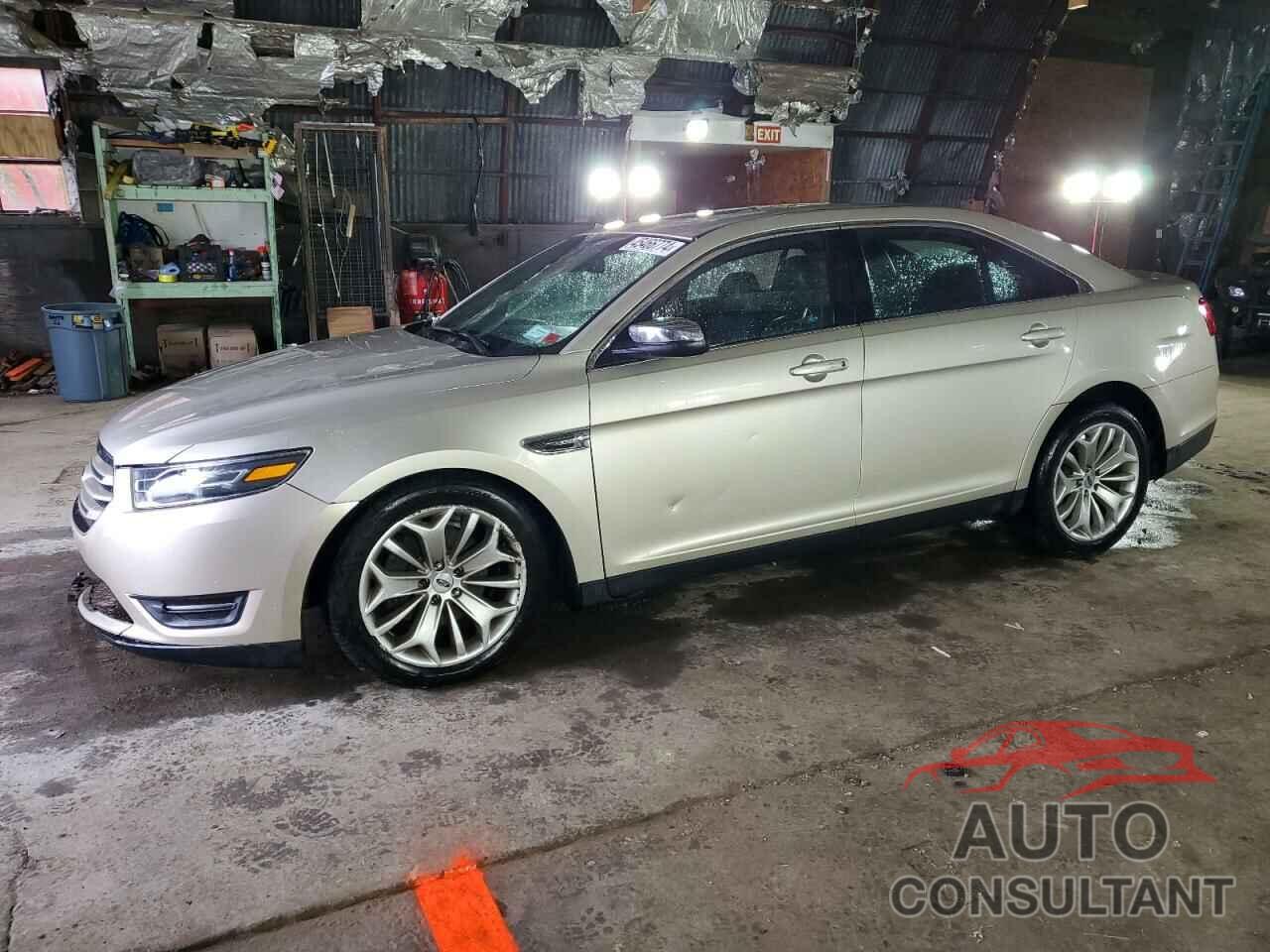 FORD TAURUS 2017 - 1FAHP2F80HG115116