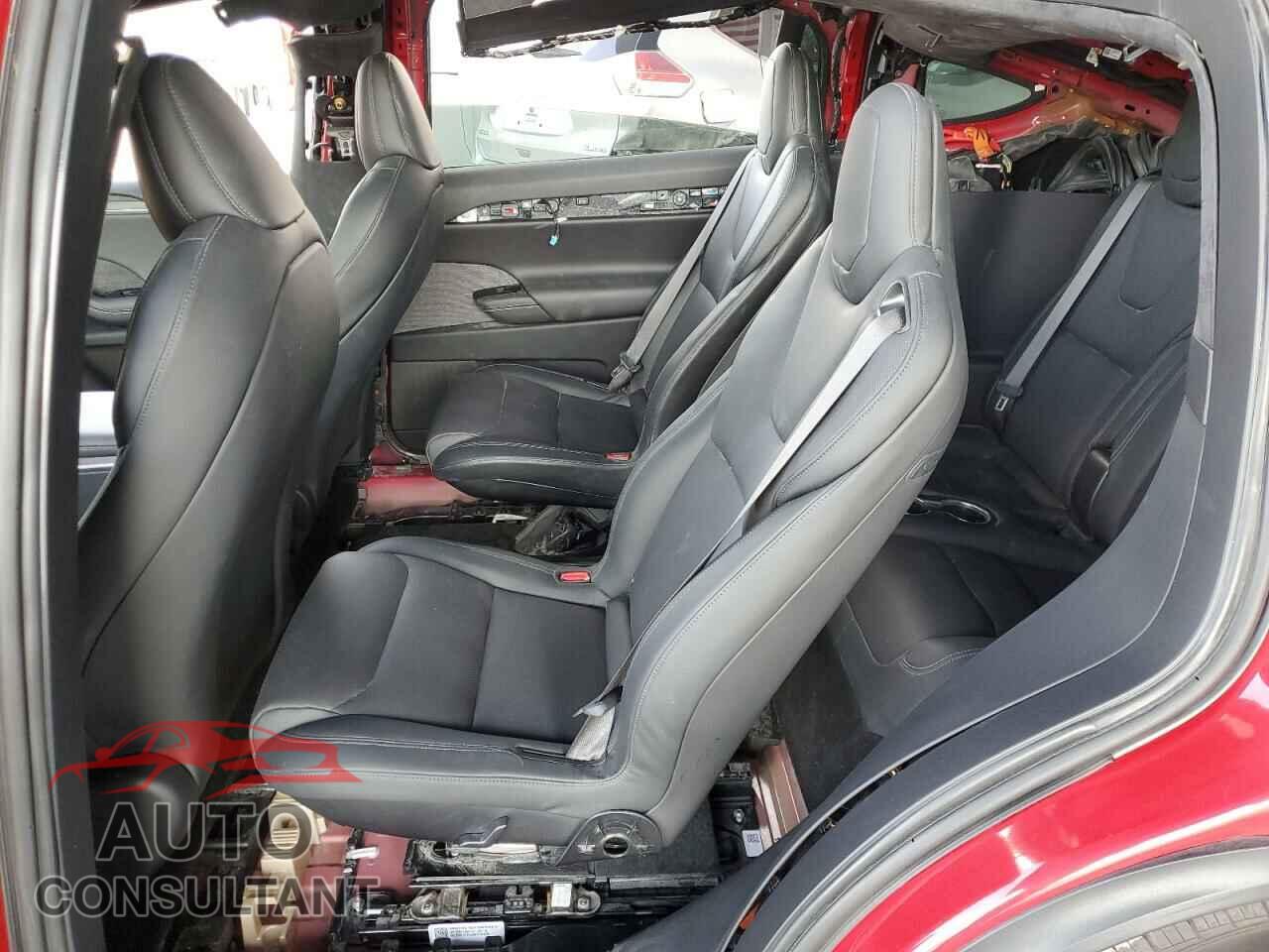 TESLA MODEL X 2023 - 7SAXCBE5XPF367136