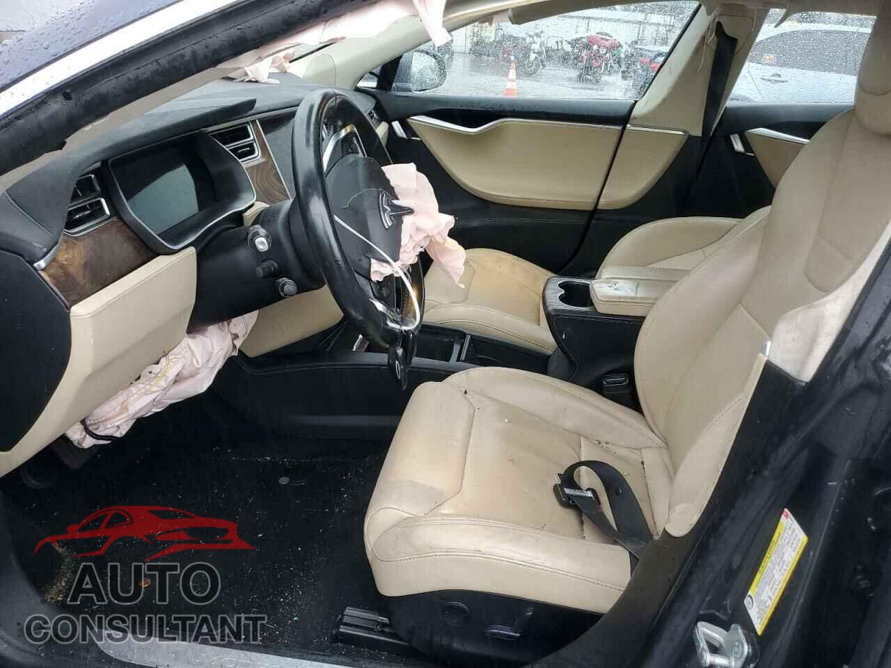 TESLA MODEL S 2017 - 5YJSA1E17HF203073