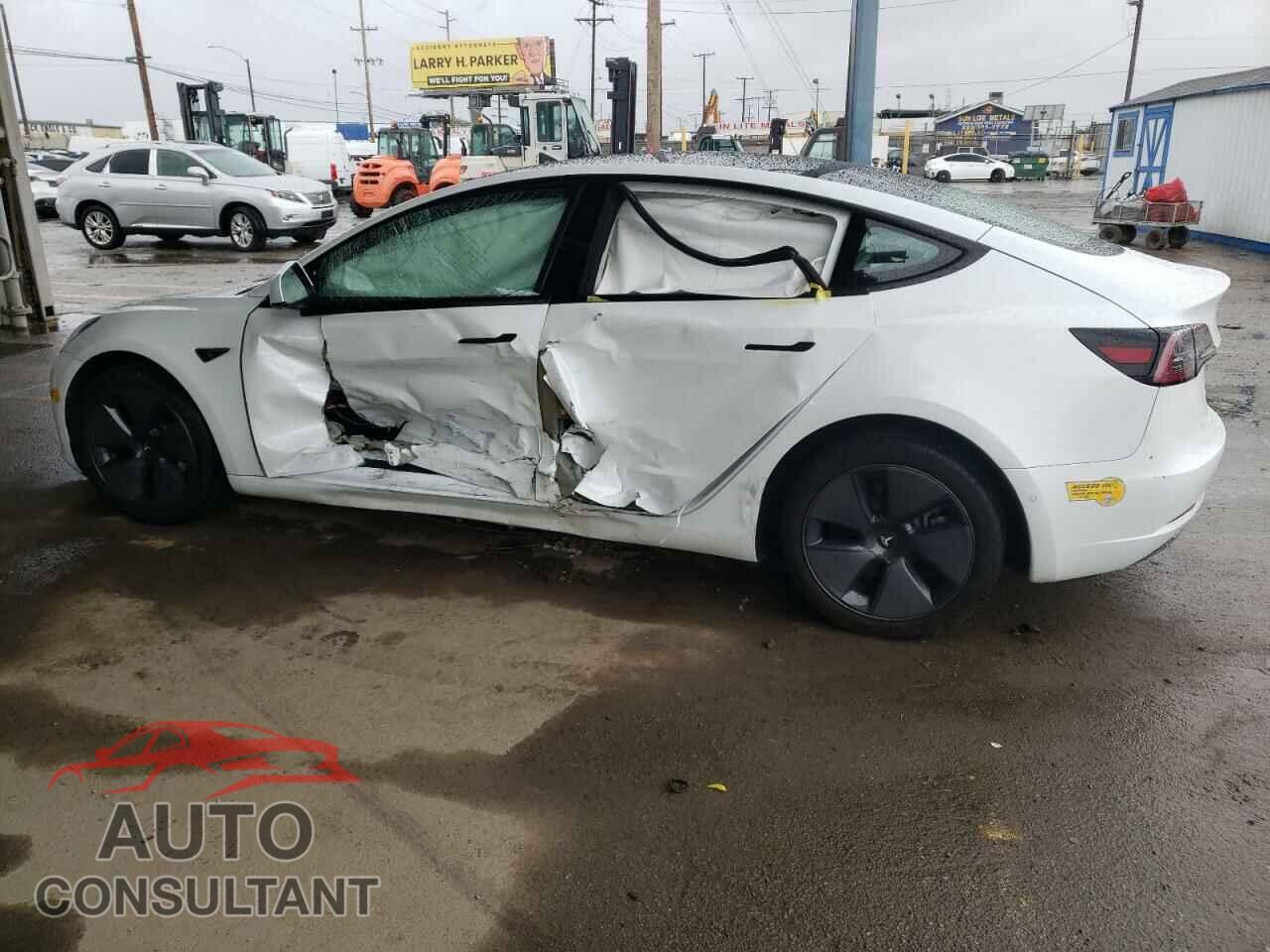 TESLA MODEL 3 2022 - 5YJ3E1EA6NF321815