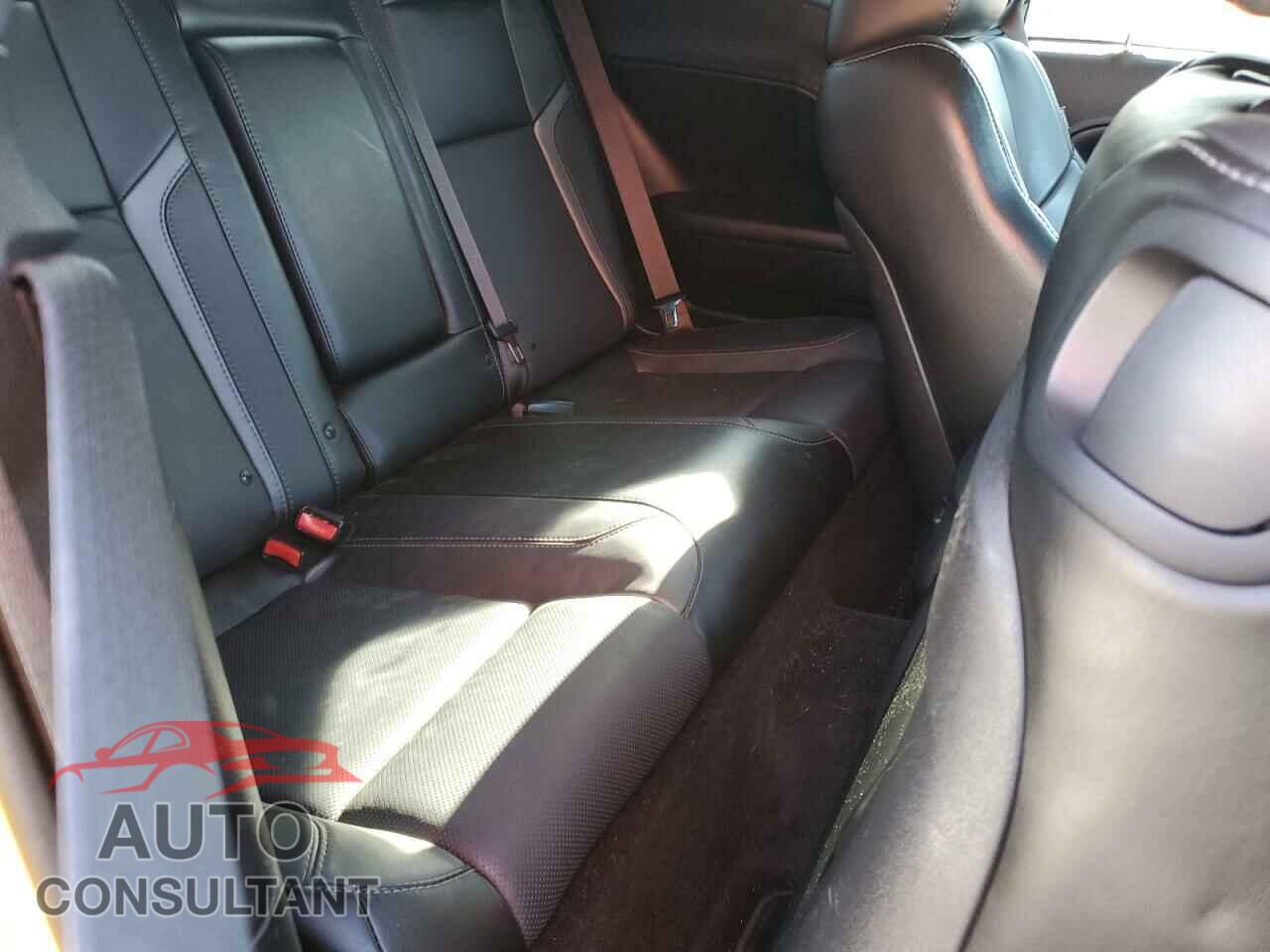 DODGE CHALLENGER 2017 - 2C3CDZGG3HH641051