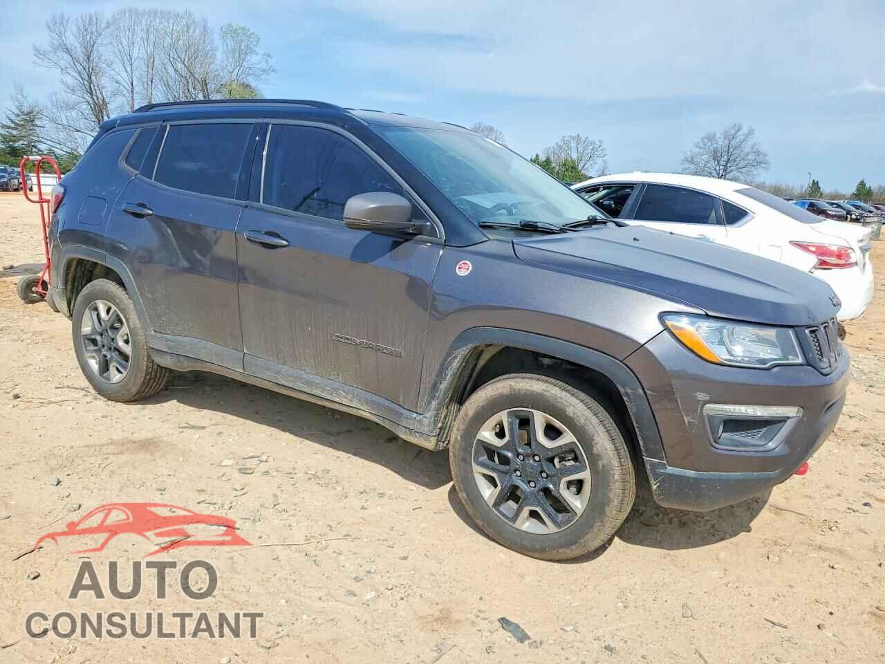 JEEP COMPASS 2018 - 3C4NJDDB5JT417656
